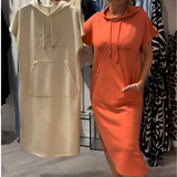 Sásquia - Vestido Casual con Capucha