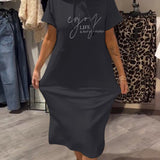 Sásquia - Vestido Casual con Capucha