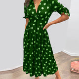 Mónica - Vestido Chic con Estampado de Lunares