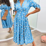 Mónica - Vestido Chic con Estampado de Lunares