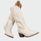 Elegantes Botas Vaqueras con Bordado