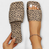 Elisabete - Mocasines planos con diseño de leopardo