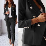 Maria - Sofisticated Women's Outfit