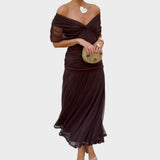 Luana - Vestido Chic con Escote en V