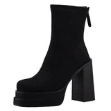 Olga - Botas de diseño moderno con la suavidad de la gamuza