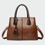 Elegante bolsa de cuero
