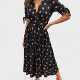 Mónica - Vestido Chic con Estampado de Lunares