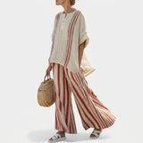 Vanessa - Conjunto Chic con Rayas Rojas