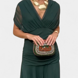 Luana - Vestido Chic con Escote en V