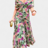 Luana - Vestido Chic con Escote en V