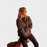 Rosa - Abrigo contemporáneo con diseño de leopardo