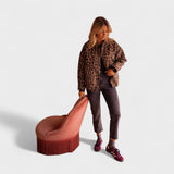 Rosa - Abrigo contemporáneo con diseño de leopardo
